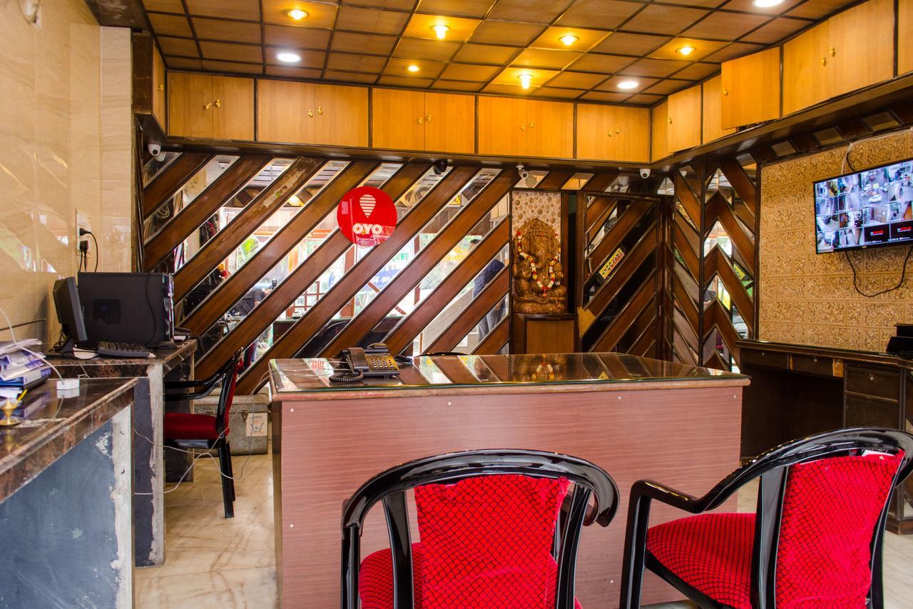 Oyo 4144 The Banquet Hotel Hāora Екстериор снимка